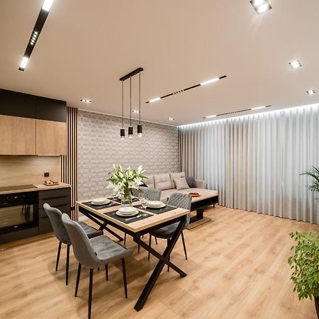 شقة Apartament Lupus Centrum غدانسك المظهر الخارجي الصورة